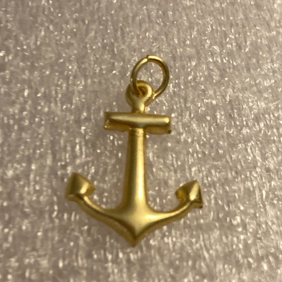 NWOT - D F Jewellers Brushed Goldtone Metal Anchor Necklace Pendant - Picture 1 of 3